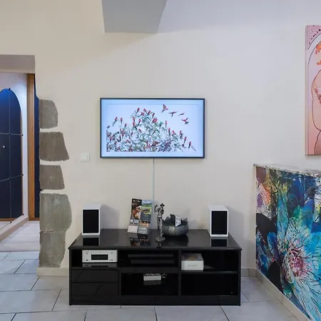 Take Me Home - Canal & Sense Apartment *